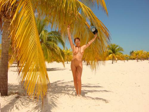 dowluck61:  My Favorite Naturist http://dowluck61.tumblr.com/ Only my pics. http://dowluck36.tumblr.com/ 