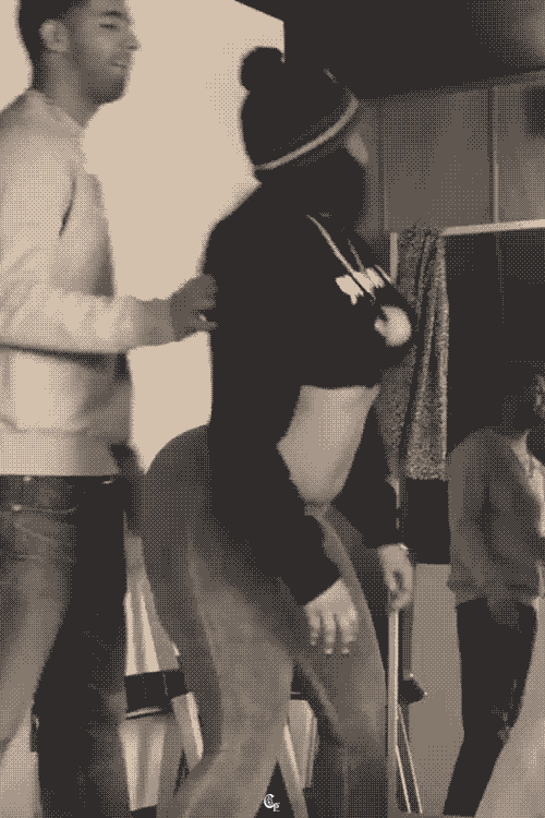 lovelydricks:pretend this is nicki.