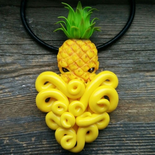 bam-monsterhospital:darthfruitbasket:unabashedlybi:sosuperawesome:Fruit Cthulhu PendantsOCTOrine on 