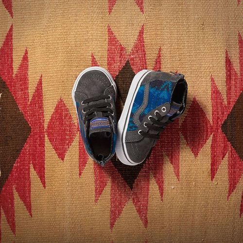 This month, Vans will release their Vans x Pendleton Collection for kids and adults alike. Our Favou