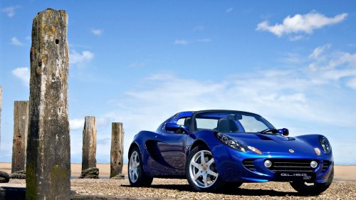 A LOTUS ELISE, by the coast&hellip;