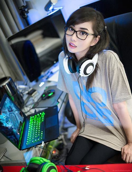 Alodia Gosiengfiao - 写真 | Facebook