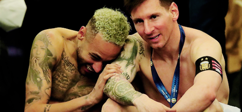 Messi and Neymar, chatting and laughing after the Copa América final 2021