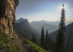 americasgreatoutdoors:Spring might have started just a month ago, but we’re already dreaming of summer hikes and endless views like this one from Highline Trail at Glacier National Park. If this doesn’t inspire you to plan a trip to this Montana