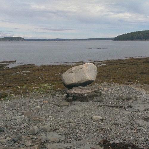 Balance Rock (at Bar Harbor, Acadia National park)