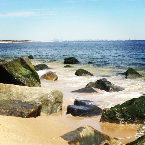 wassuplex: Beach & the New York City skyline in the distance