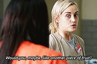 maurasto:  lauraslittlespoon:Improv     Class: You’re in a grocery store returning