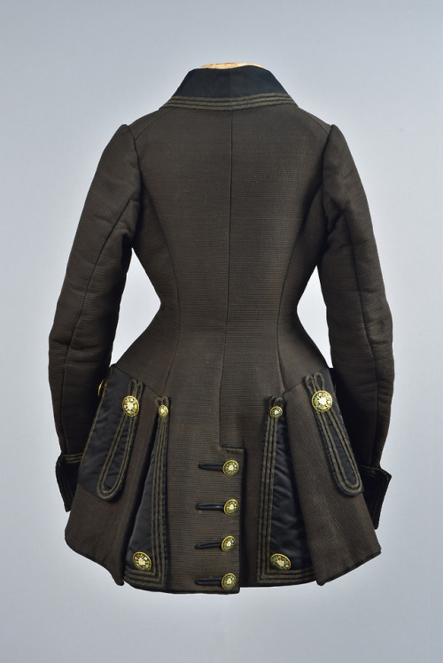 fripperiesandfobs:Pingat jacket, 1880′sFrom Whitaker Auctions