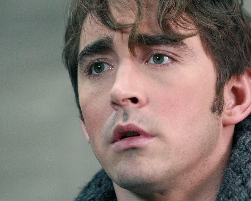 hananara:lovely close up from Pushing Daisies