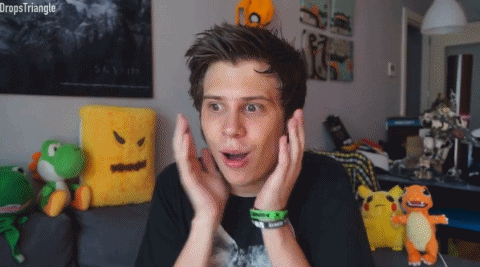 criaturitadeust:  aliceunicornialol:  criaturitadeust:   He muerto de amor, la foto