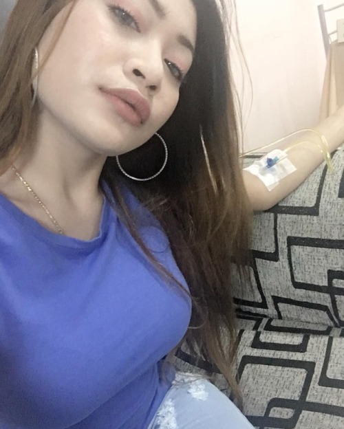 abdul-rani-kulop-fans: shaerraa: AyuShaOmar Hot Sudilah kiranye engko jadi bini no.3 ayah… Me