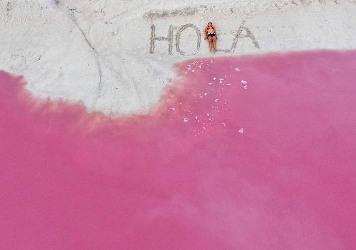 lesbian-lily:  fatbengal:  bobbycaputo:    Naturally Pink Lagoon in Mexico Is Like