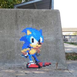 Best public art I&rsquo;ve seen in a while. #sonic #boston #publicart #streetart