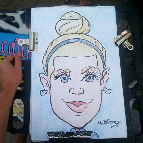 Doing caricatures at Dairy Delight!  #art #drawing #artstix #caricatures #caricature #caricaturist #icecream #malden #artistsoninstagram #artistsontumblr (at Dairy Delight Ice Cream)