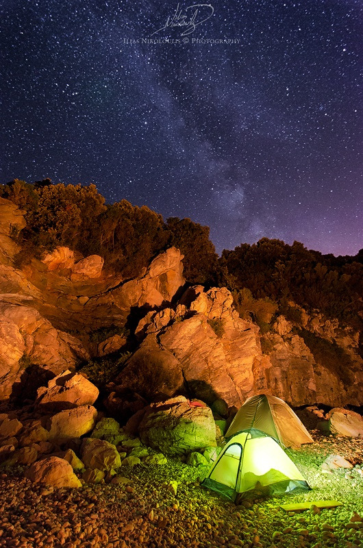 travelgurus:        Night under The Stars at   beach near Volos, Greece by 
