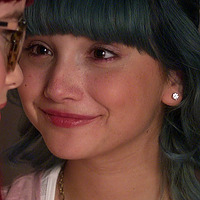 lola pacini from degrassi