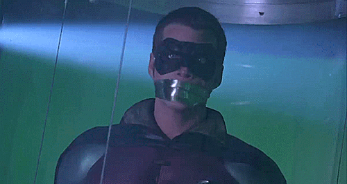 Sex whumpbound: Chris O’Donnell as Robin in pictures