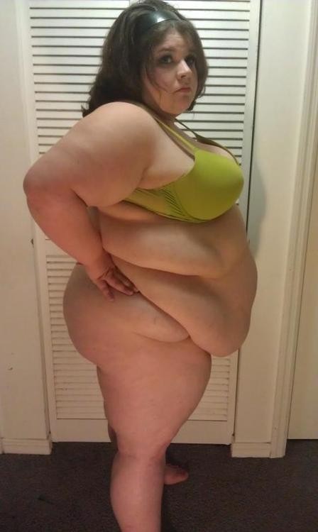 PIMPTIGHT 18+ ONLY PLEASE Enter AT your own RISK.
