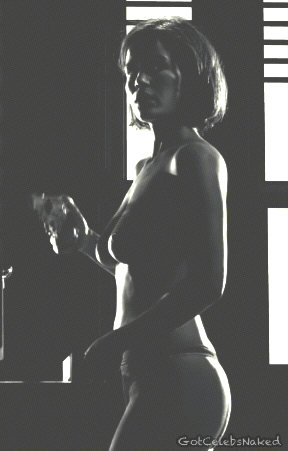 gotcelebsnaked:  Carla Gugino - ‘Sin City’ (2005)