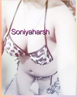 soniyaharsh:  Cattty us ready fr funnnnnnn Book ur phn n cam👄👄👄