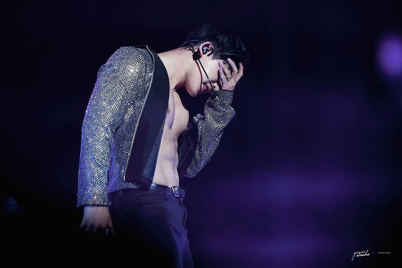 fuckyeah-wonho:    주세요원호♡‏   ↯  DO NOT EDIT   
