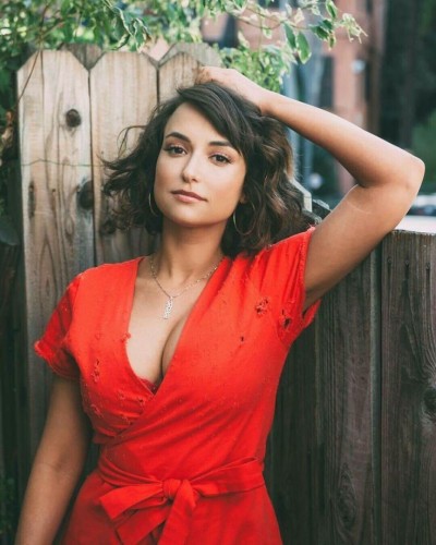 XXX ratleyland:Milana Vayntrub photo