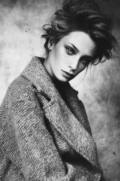 Anouk by Paul Morel