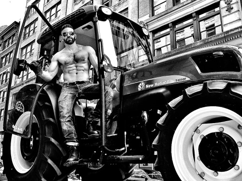 Kink and Other Wonderful Things