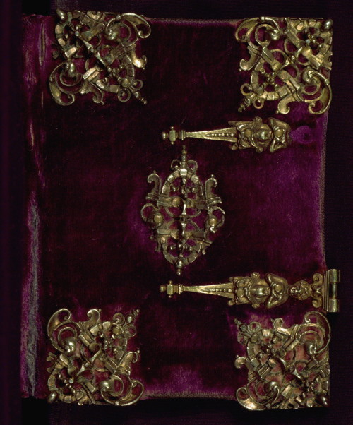 lovingpanzheonruins: Prayer Book, Binding