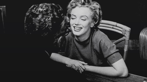 ourmarilynmonroe:  Marilyn Monroe photographed by Philippe Halsman, 1952.  She knew how to use her sensuality and make it look natural.