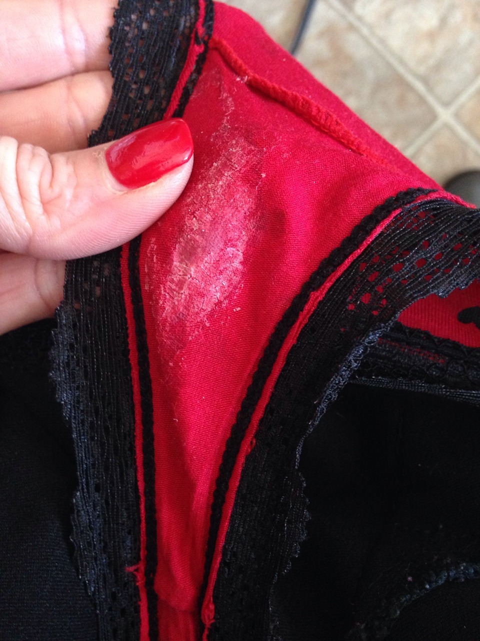 princesspantyplay:  This is how I prep my panties for a customer. :) my handy dandy