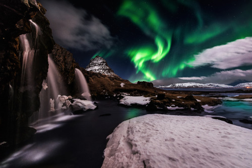 nubbsgalore: photos by david martín castán of the aurora borealis in iceland