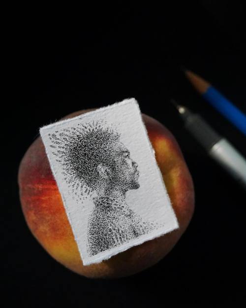 Dotted Donald Glover @childishgambino #art #artandsuch #drawing #dotwork #portrait #mini #atlanta #c