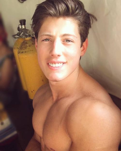 lumbrjax:  Instagram user @panachebr http://ift.tt/1PScDJw 