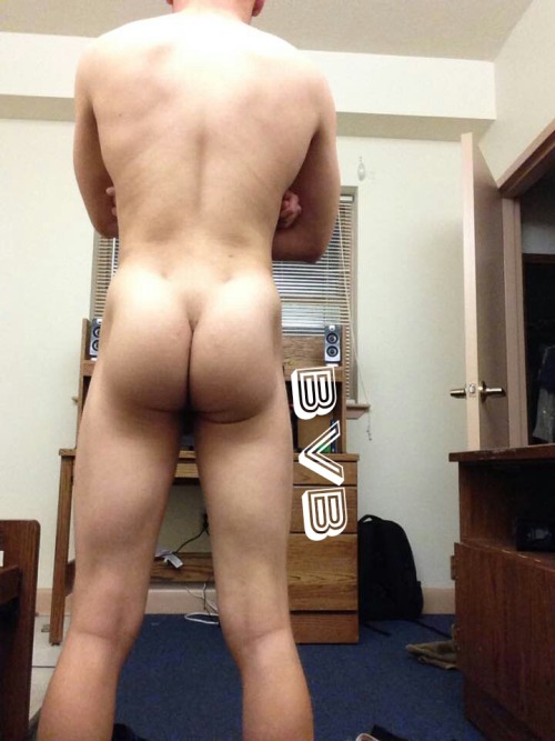 traps-n-trade:   Traps-N-Trade: Follow, Reblog and Share! The BEST blog on Tumblr for dat Thug dick. All street, tatted, masculine, prettyboy, ass splittin BIG DICK shit with no junk advertising or bullshit. Get butt ass naked and send ya picture to: