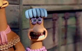 mrmeriwether:tiktoksthataregood-ish:I don’t know that I’ve ever seen someone make the Aardman Grimace in real life.Truly a masterclass in harrowingly strained enthusiasm!