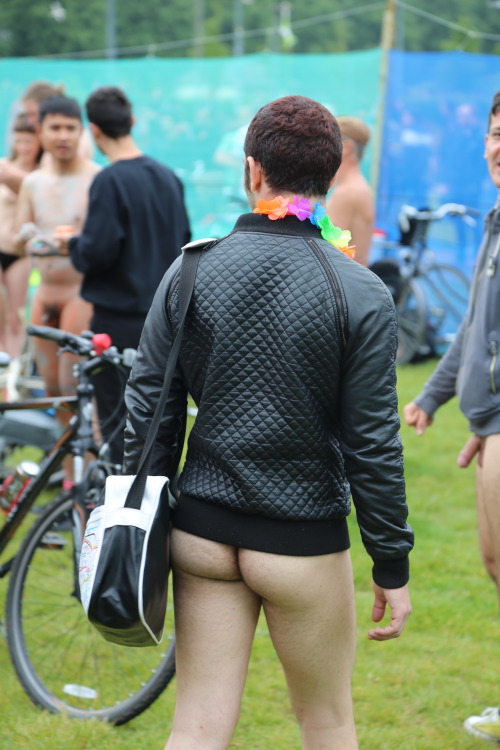 teamwnbr:  World Naked Bike Ride Brighton UK 2016 To see more pics of this great event go to… http://publiclynude.tumblr.com/ The WNBR is a world-wide campaign that has a number of key issues it promotes at events all over the world.  Its objectives