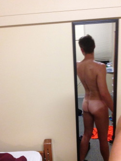 barebacktothefuture:  Submitted by peppermintsy 