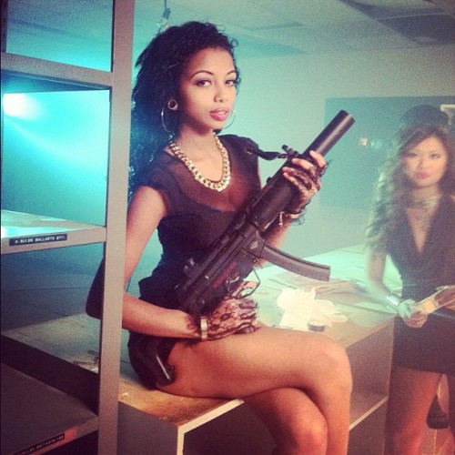 badbroads:  badbroads.tumblr.com TJ’s ***Bad & Beautiful***