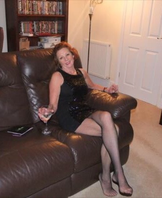 olderladiesintights: Gorgeous Mature Tights Goddess Trisha ..