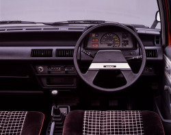 Carinteriors:  1982 Nissan March 