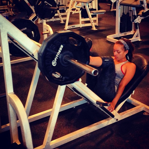 thejoieinfitness:  Legs. 180lbs 
