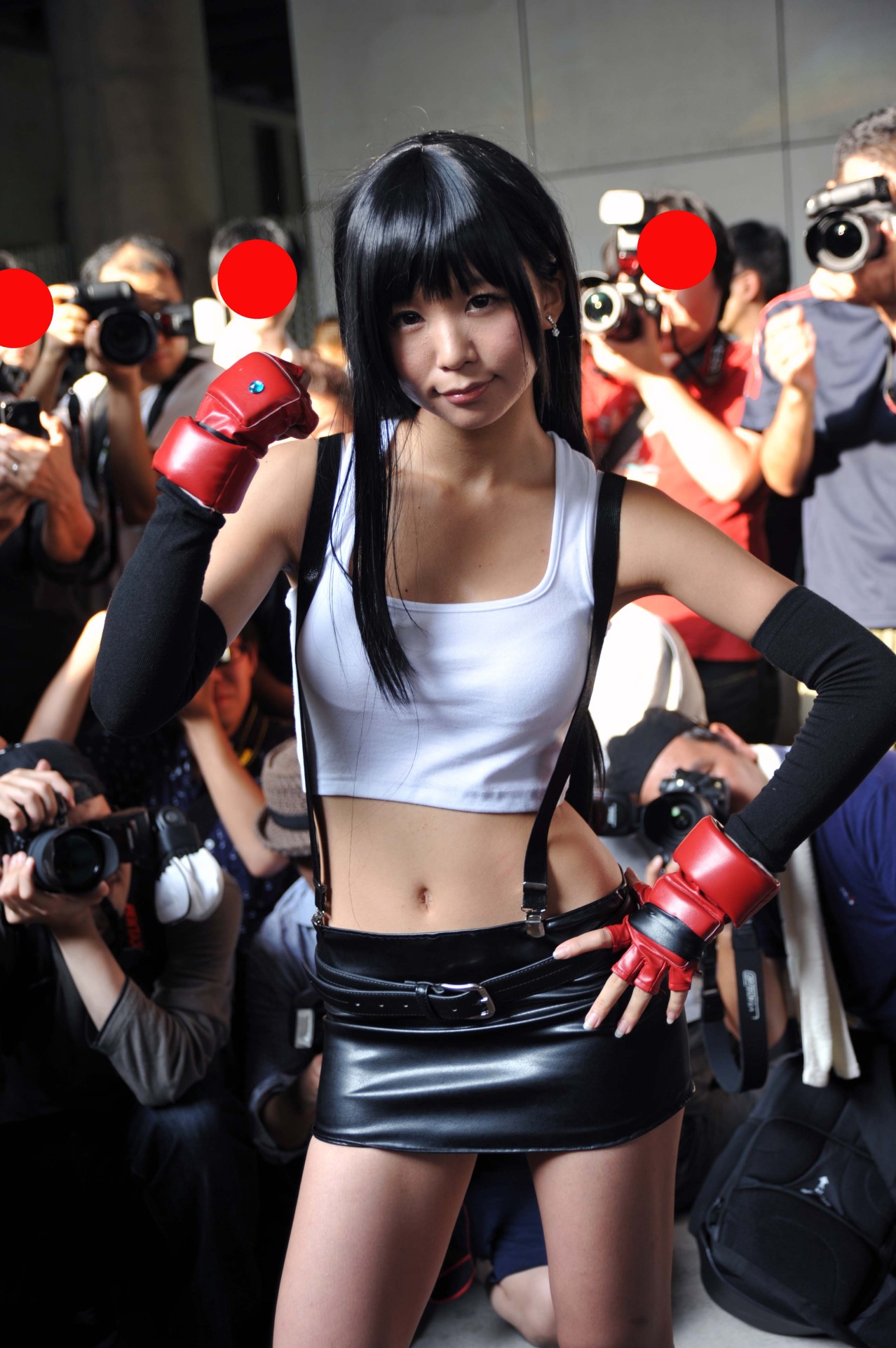 cosplaygirl:  Uploader