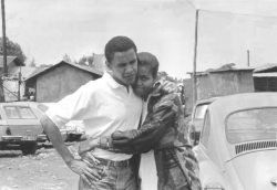 reminds: Barack &amp; his fiancée 1992