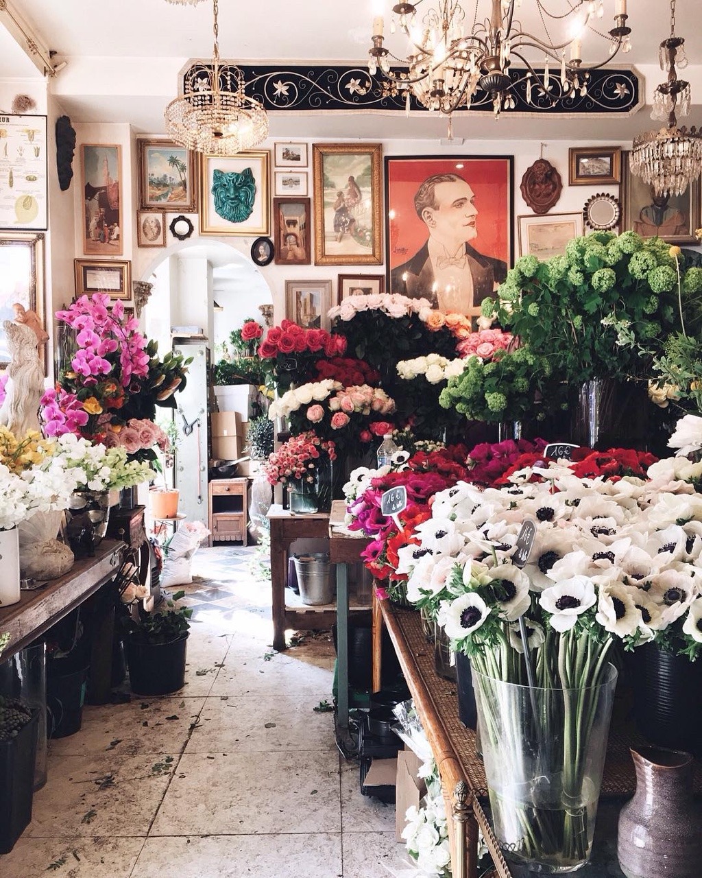 like-fairy-tales: By: Alexandra | alexandrine_ar