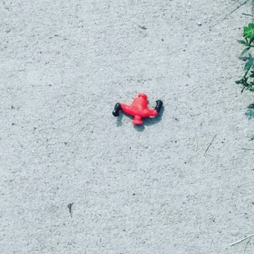 Sometimes You Just Go To Pieces. #stuffinthestreet