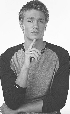 anjo-do-patch:  Hush Hush DreamCast | Chad Michael Murray - Scott Parnell 