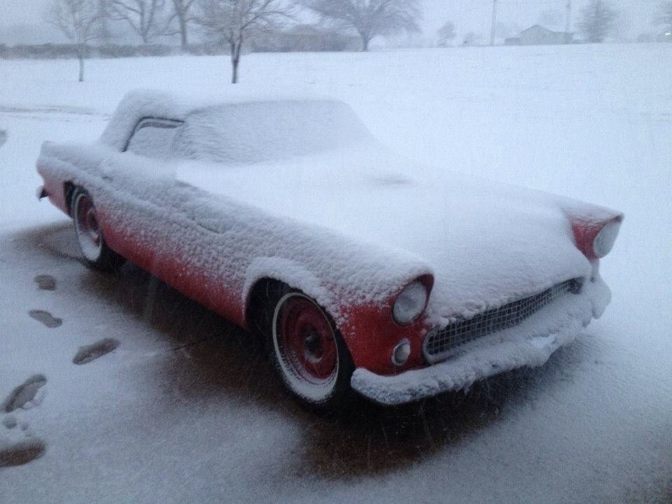 brainfreezzze:  hotrodzandpinups:  Winter wonder rods  Love seeing pictures of hotrods