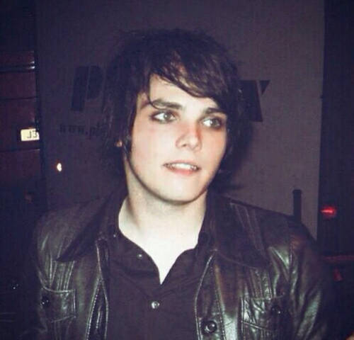 #MCM: Gerard Way@gerardway: New single “Baby You’re A Haunted House” out 10/26! #b