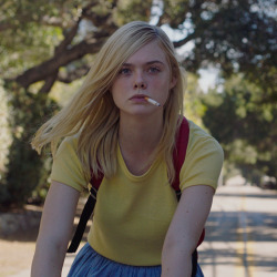 ellefanningplace:  Still of Elle Fanning